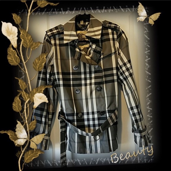 Burberry Jackets & Blazers - Burberry light trench